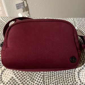 Lululemon belt bag in Burgundy *like new*